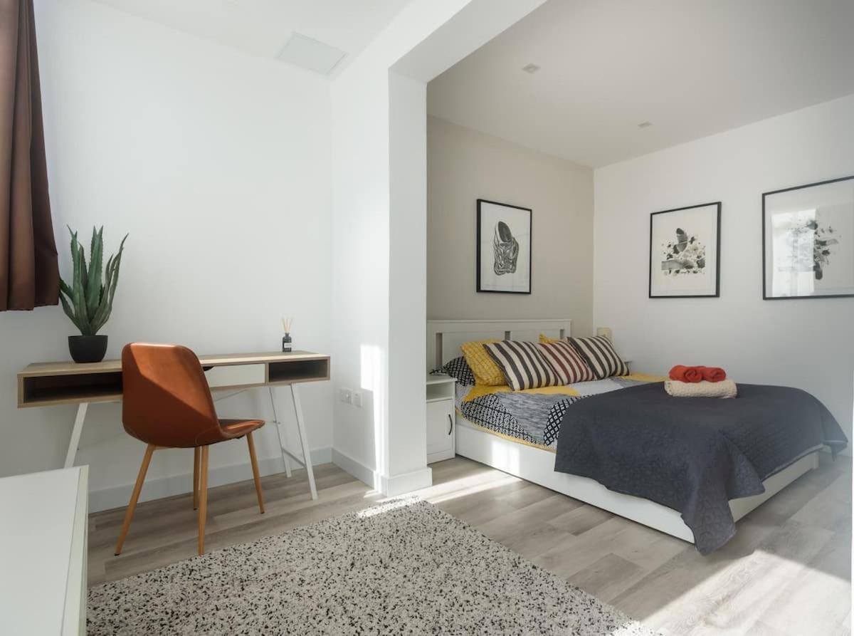 Sarah'S Penthouse In Sliema Apartment ภายนอก รูปภาพ